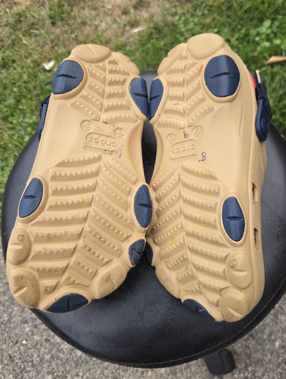 Crocs Classic All-Terrain Clog Tan Brown Unisex M6 / W8 - Picture 4 of 7